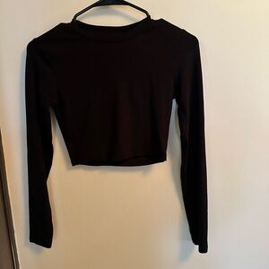 Zara - Black Long Sleeve Crop Top